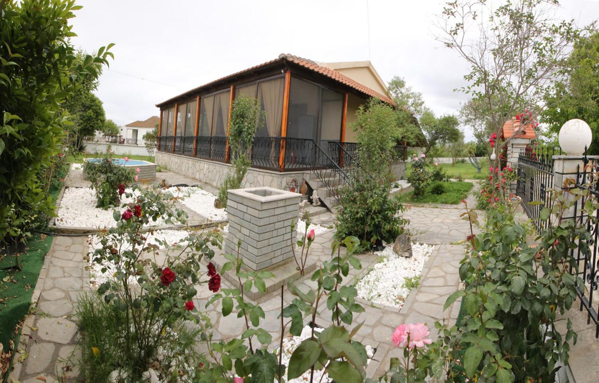 Valsamo Luxury Cottage Chaidefto Eksteriør bilde